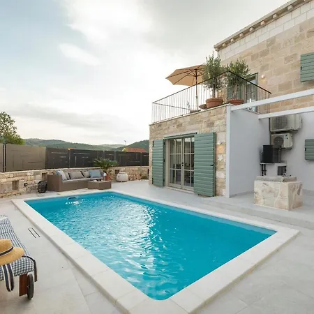 Villa Mara - Casa Rustica *