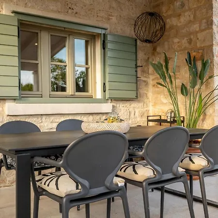 Mara - Casa Rustica Villa