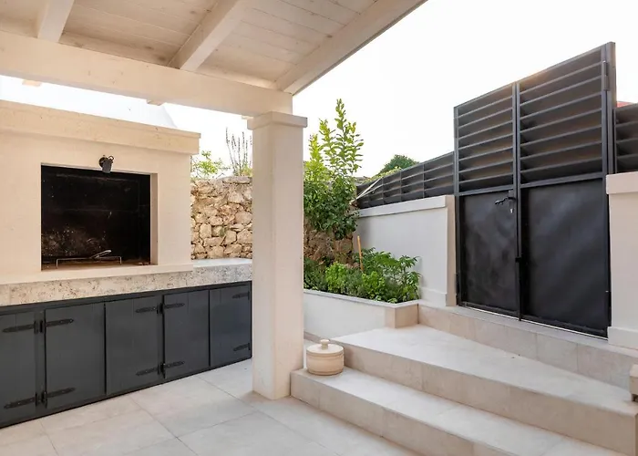 Mara - Casa Rustica فيلة Zrnovo